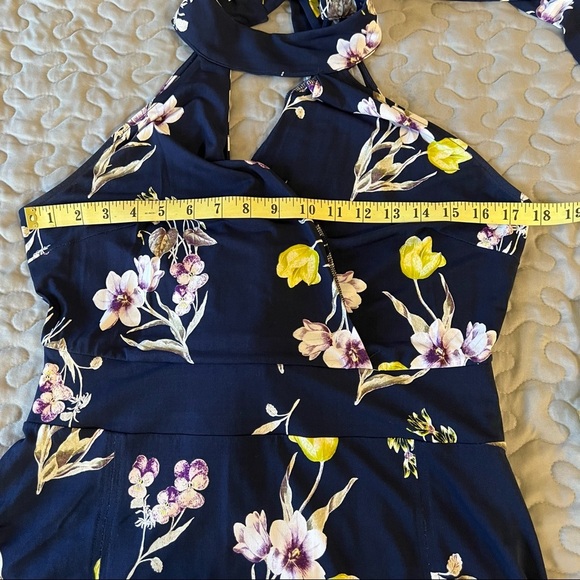 New York & company long dress floral size M - Picture 2 of 13